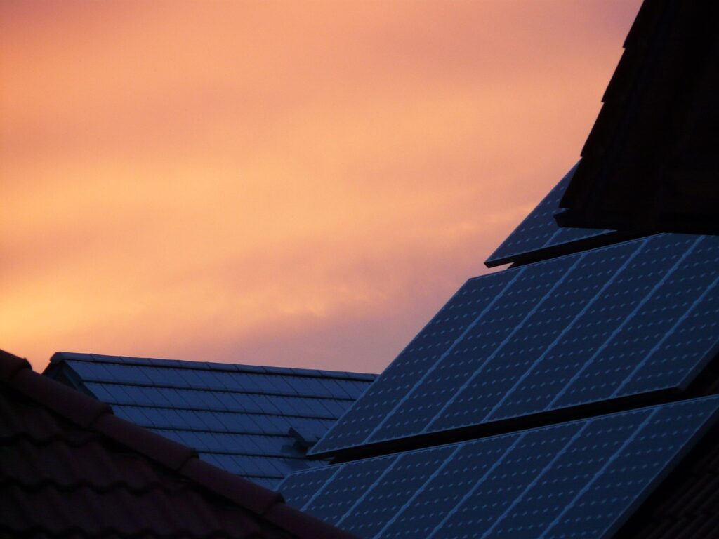 屋根貸しで太陽光発電の収益が無しの場合、どうすれば良い？
